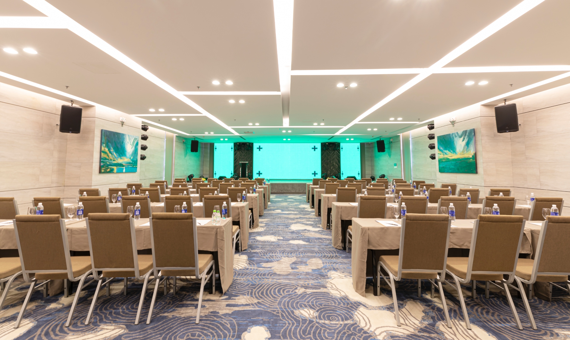 Yên Meeting Room